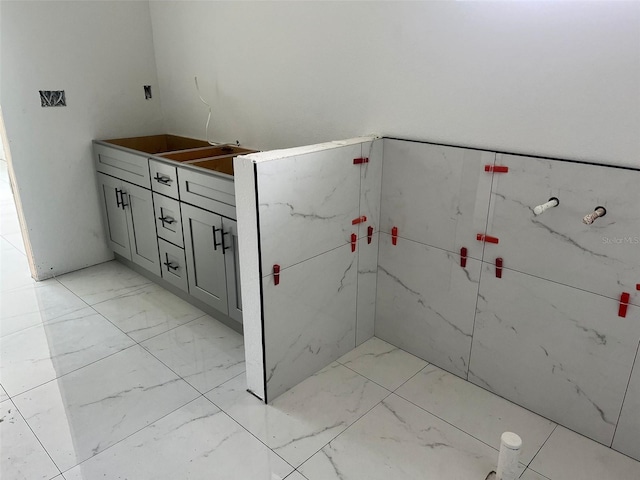 24462 Cabana Rd, Punta Gorda, FL 33955 - bathroom with marble look tiles