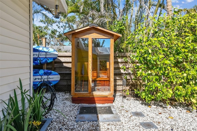 913 Tennessee Ln, Sarasota, FL 34234 - view of property entrance