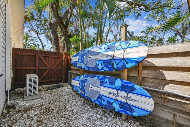 913 Tennessee Ln, Sarasota, FL 34234 - view of yard featuring ac unit