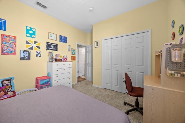 235 Largovista Dr, Oakland, FL 34787 - carpeted bedroom featuring a closet and visible vents