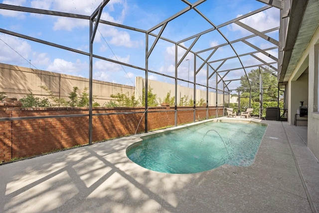 235 Largovista Dr, Oakland, FL 34787 - view of pool with a lanai, a patio area, a fenced in pool, and fence