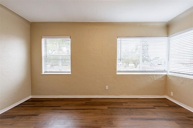 2001 16th St S, Saint Petersburg, FL 33705 - photo 6