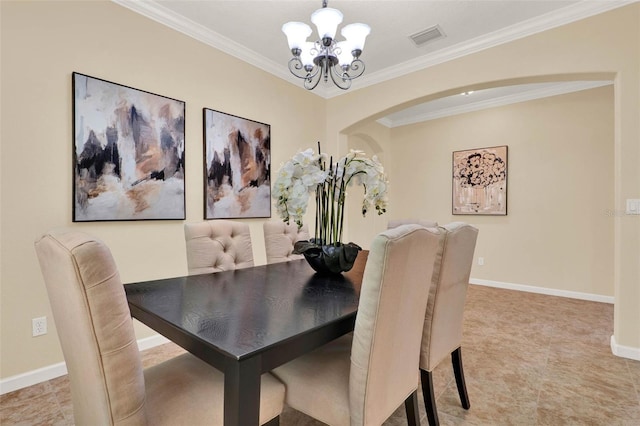 dining area with arched walkways, an inviting chandelier, ornamental molding, and visible vents