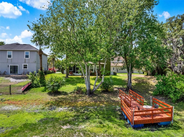 view of yard featuring fence
