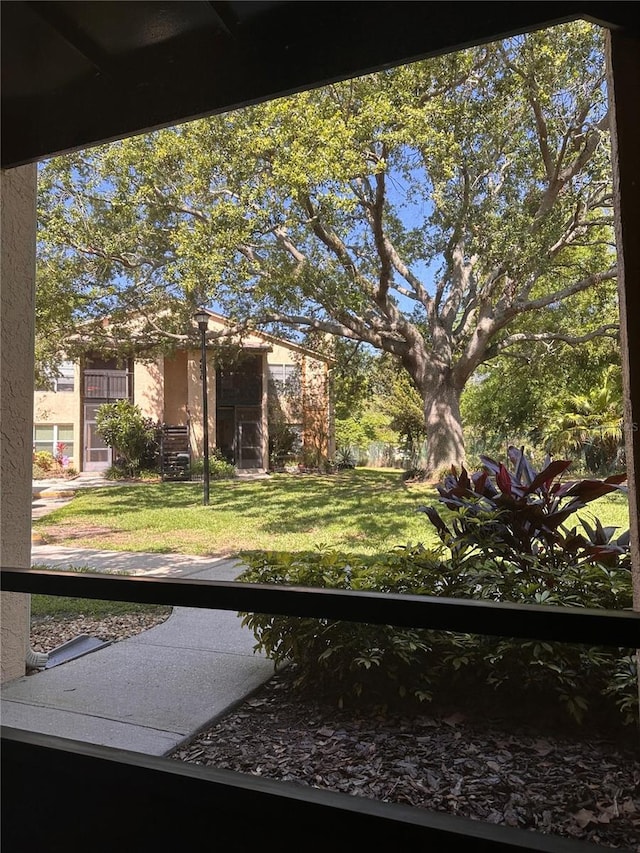 4800 S Semoran Blvd Unit 101, Orlando, FL 32822 - view of yard