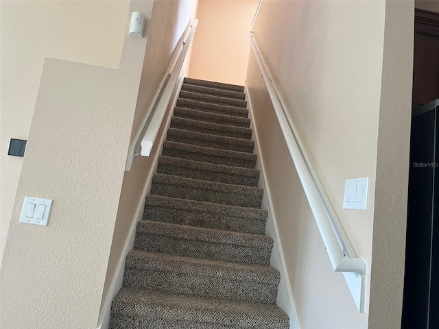 702 Palenci Ct, Winter Springs, FL 32708 - view of stairs