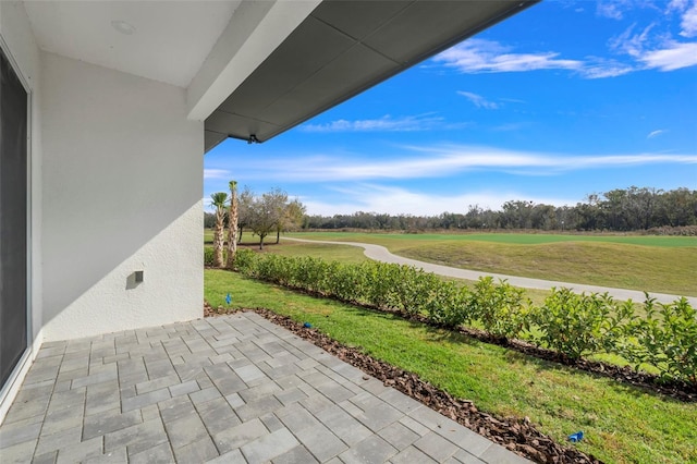 3024 Kensington Ave, Davenport, FL 33837 - view of patio with view of golf course