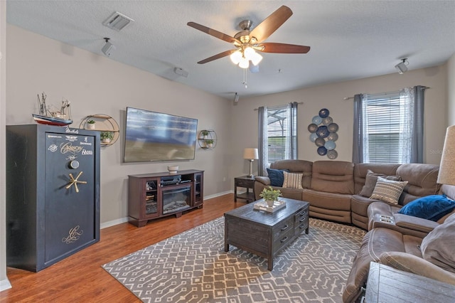 10435 Eastpark Lake Dr, Orlando, FL 32832 - photo 15
