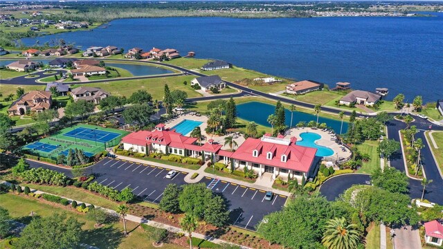 823 Waterfern Trail Dr, Auburndale, FL 33823