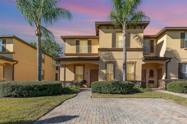view of front of property with stucco siding