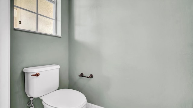 2167 Velvet Leaf Dr, Ocoee, FL 34761 - bathroom with toilet and baseboards
