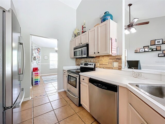 2850 Tremont Dr, Eustis, FL 32726 - photo 14