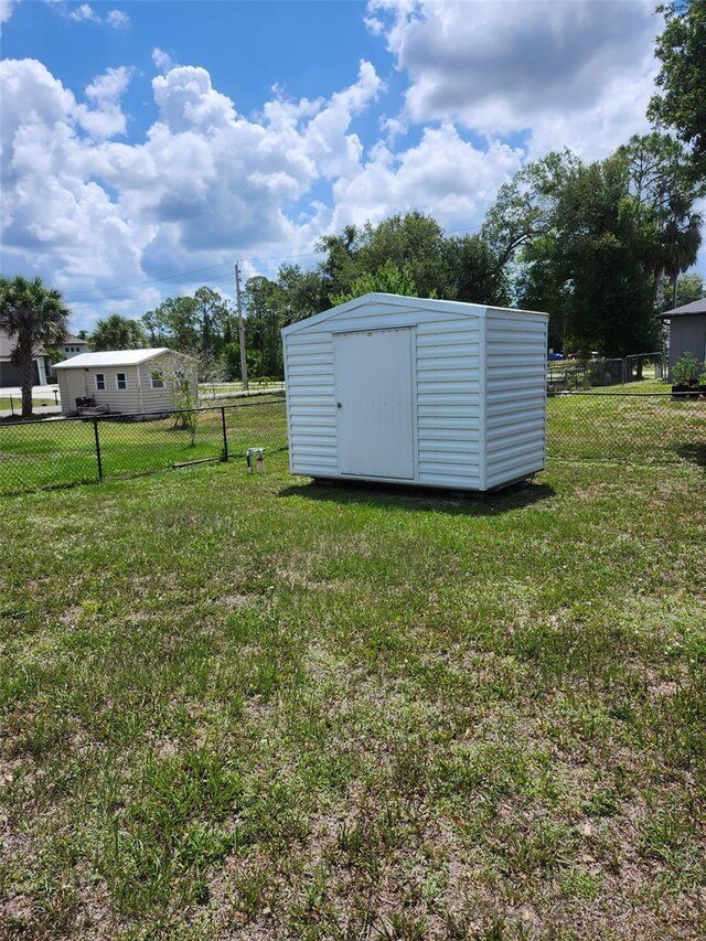 4666 Clarke St, North Port, FL 34286 - view of yard