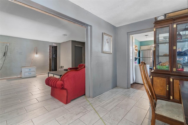 1136 Lakewood Park Dr, Daytona Beach, FL 32117 - interior space