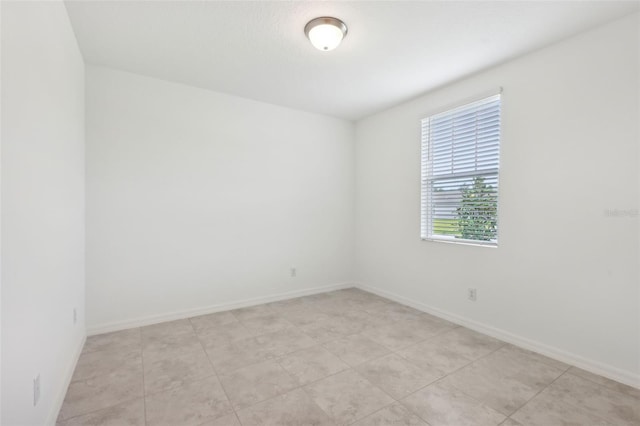 4732 Jasmine Cir, Leesburg, FL 34748 - unfurnished room with baseboards