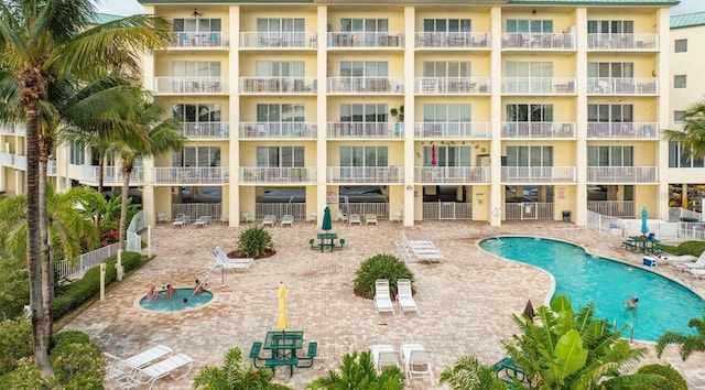 8800 Bay Pines Blvd Unit 306, Saint Petersburg, FL 33709 - pool featuring fence