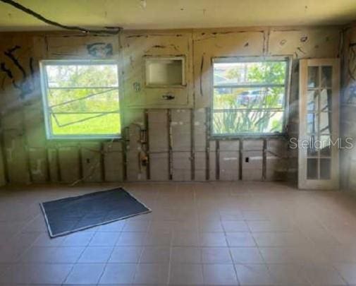 17401 1st St E, Redington Shores, FL 33708 - photo 8