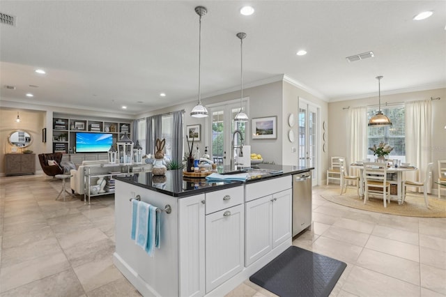 11725 Verrazano Dr, Orlando, FL 32836 - kitchen featuring a sink, dark countertops, ornamental molding, white cabinets, and recessed lighting