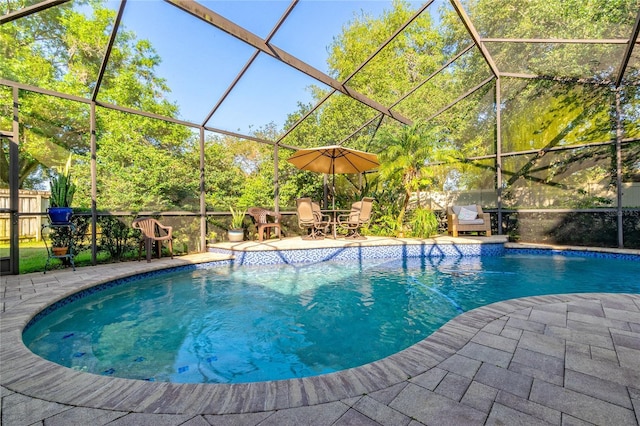 3509 Battersea Ct, Belle Isle, FL 32812 - outdoor pool with a lanai and a patio