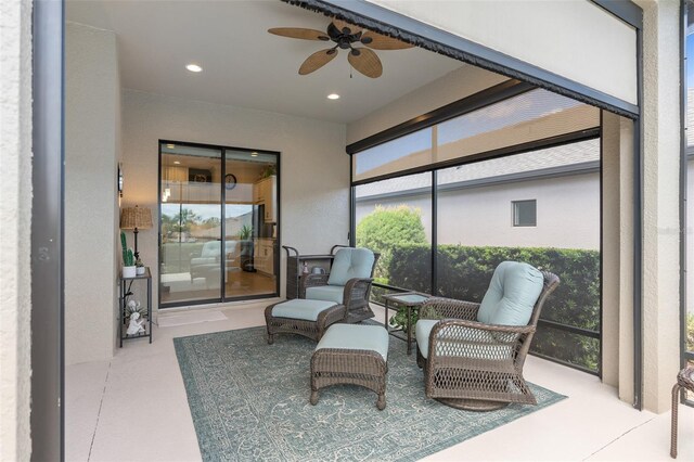 2530 Stargrass Cir, Clermont, FL 34715 - sunroom featuring a ceiling fan