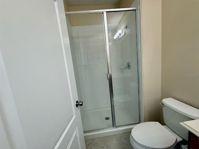 8271 Maritime Flag St Unit 125, Windermere, FL 34786 - full bathroom featuring toilet, a stall shower, and vanity