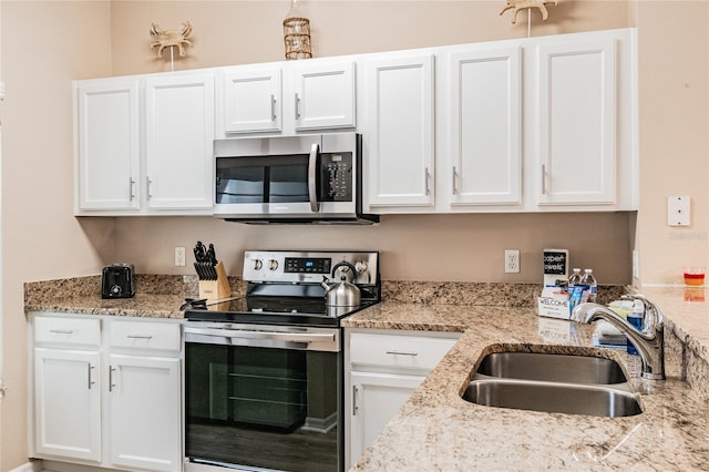 4504 Alberto Cir, Kissimmee, FL 34746 - photo 3
