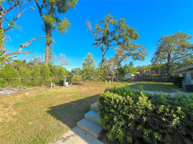 1221 Oak Haven Dr, Altamonte Springs, FL 32714 - view of yard featuring fence