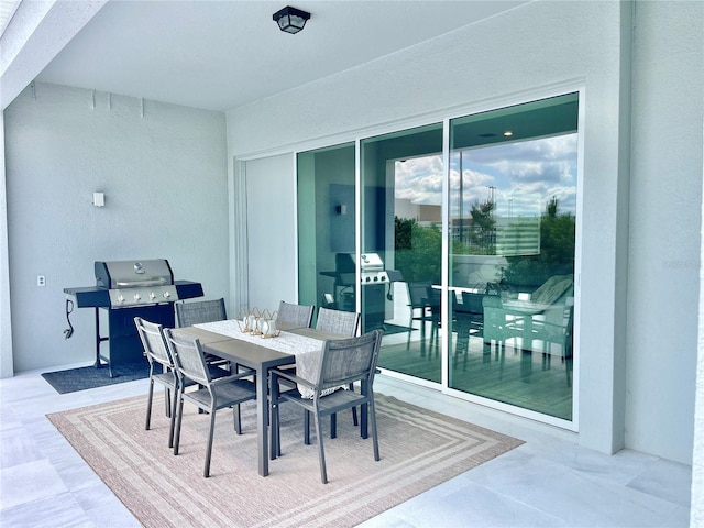 10275 Park Estates Ave, Orlando, FL 32836 - dining area with a textured wall