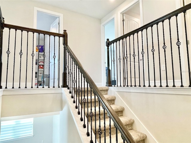 10275 Park Estates Ave, Orlando, FL 32836 - view of staircase