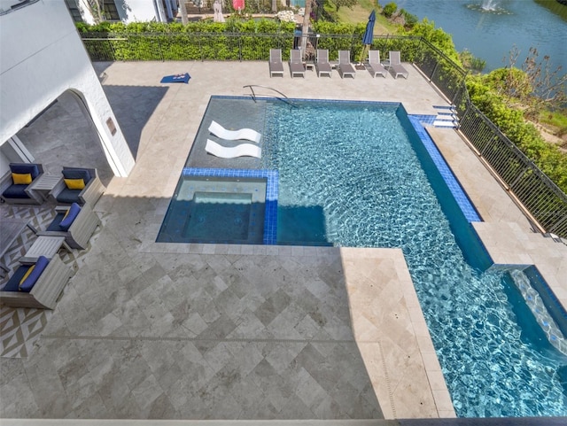 971 Golden Bear Dr, Reunion, FL 34747 - view of swimming pool with a fenced in pool, a patio, fence, and a jacuzzi