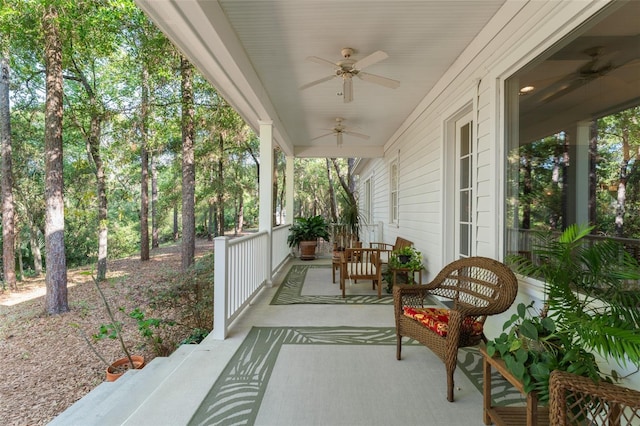 4000 Rouse Rd, Orlando, FL 32817 - view of patio featuring covered porch and a ceiling fan