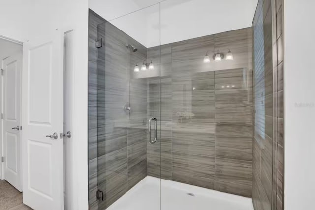 2616 Calistoga Ave, Kissimmee, FL 34741 - full bathroom with a shower stall