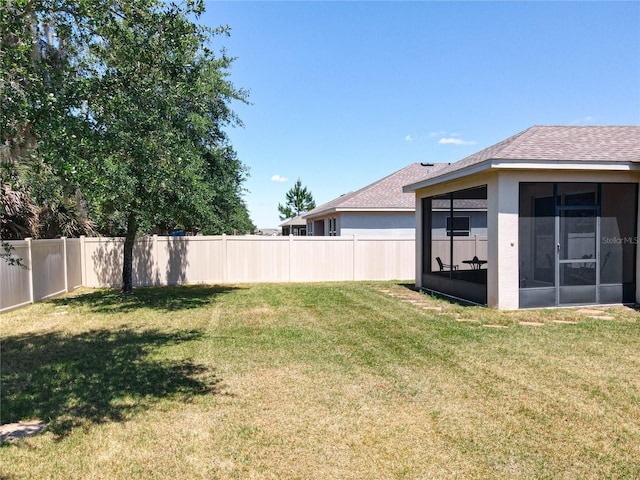 865 Bay Bridge Cir, Apopka, FL 32703 - view of yard with a sunroom
