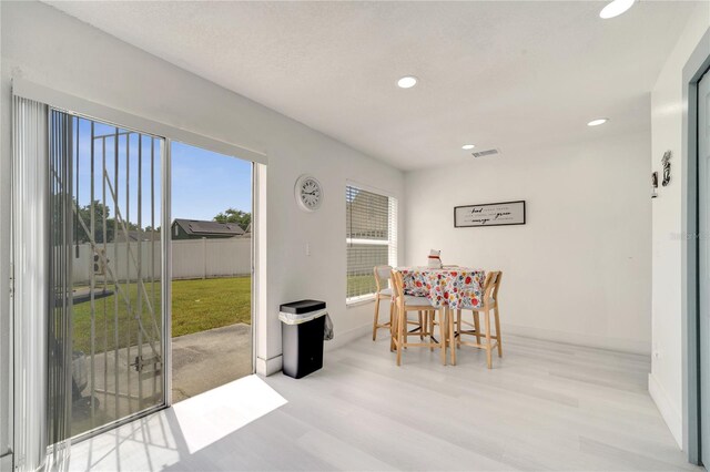 5118 Luna Negra Dr, Orlando, FL 32811 - sunroom / solarium with visible vents