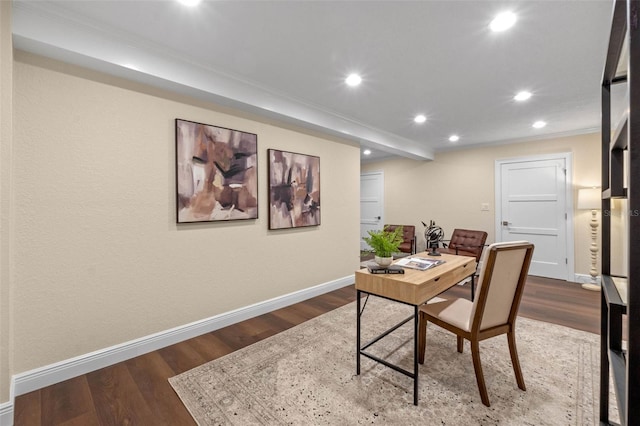 1105 Lake Nettie Dr, Eustis, FL 32726 - home office with crown molding, recessed lighting, baseboards, and wood finished floors