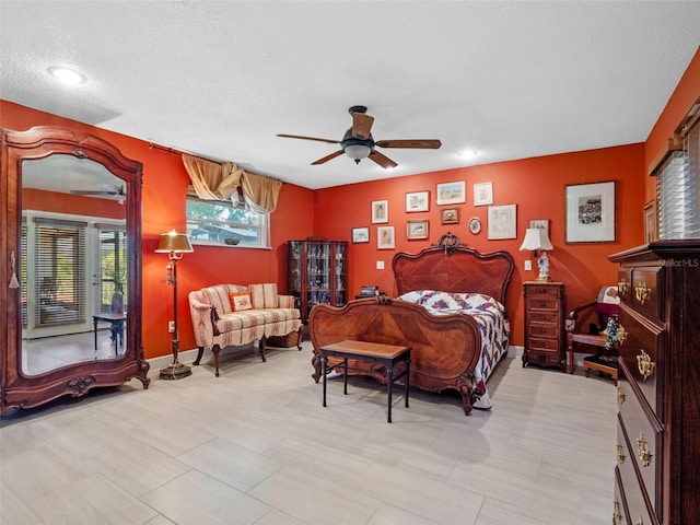 1139 Fairway Dr, Winter Park, FL 32792 - bedroom featuring a ceiling fan