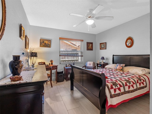1139 Fairway Dr, Winter Park, FL 32792 - bedroom with a ceiling fan and a textured ceiling