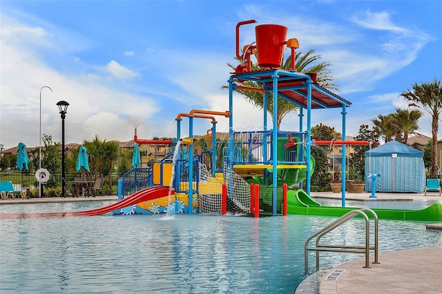 8814 Geneve Ct, Kissimmee, FL 34747 - view of community play area