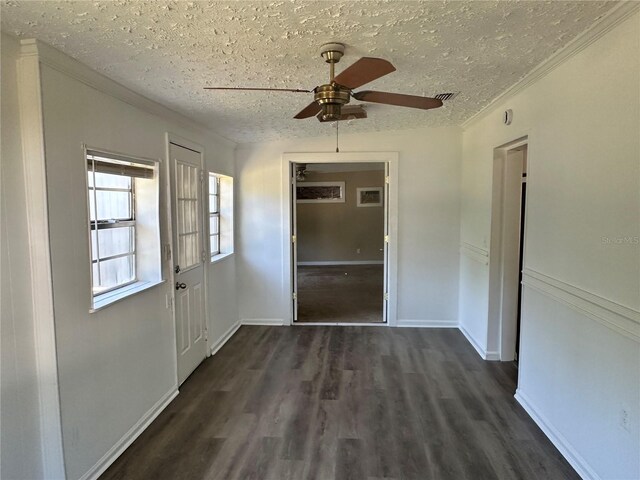 804 Little Wekiwa Dr, Altamonte Springs, FL 32714 - unfurnished bedroom with crown molding, a textured ceiling, ceiling fan, dark wood-type flooring, and visible vents