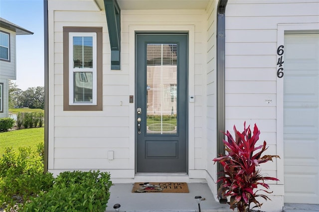 646 Longboat Dr, Davenport, FL 33896 - view of exterior entry