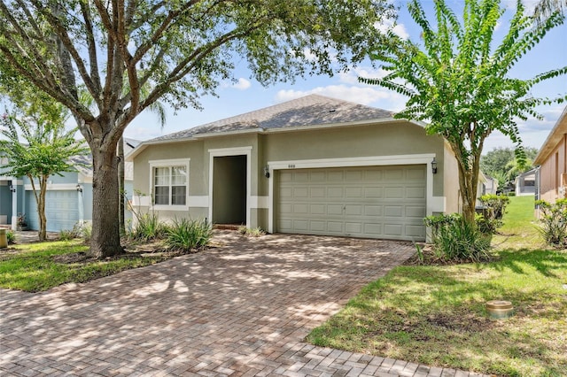609 Kensington Dr, Davenport, FL 33897 - photo 1