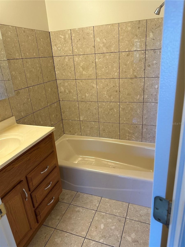 802 Park Lake Cir Unit 2, Maitland, FL 32751 - full bath with vanity, shower / bathtub combination, and tile patterned flooring