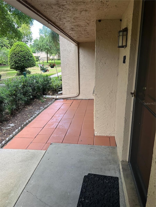 802 Park Lake Cir Unit 2, Maitland, FL 32751 - view of patio / terrace