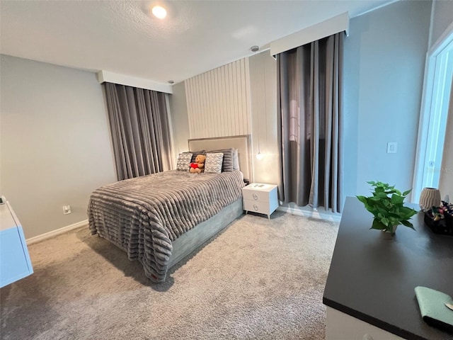 2926 Crest Wave Dr, Clermont, FL 34711 - carpeted bedroom featuring baseboards