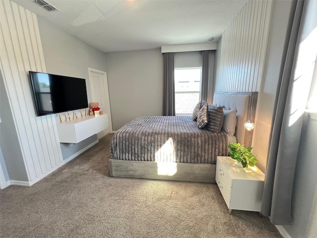 2926 Crest Wave Dr, Clermont, FL 34711 - bedroom with carpet floors and baseboards