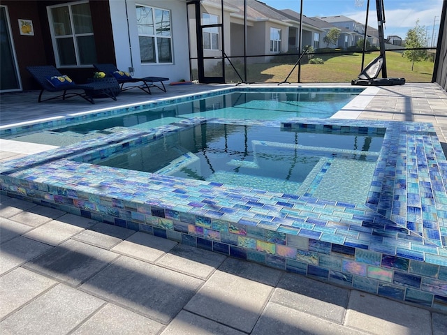 2926 Crest Wave Dr, Clermont, FL 34711 - view of pool featuring a pool with connected hot tub, a lanai, and a patio