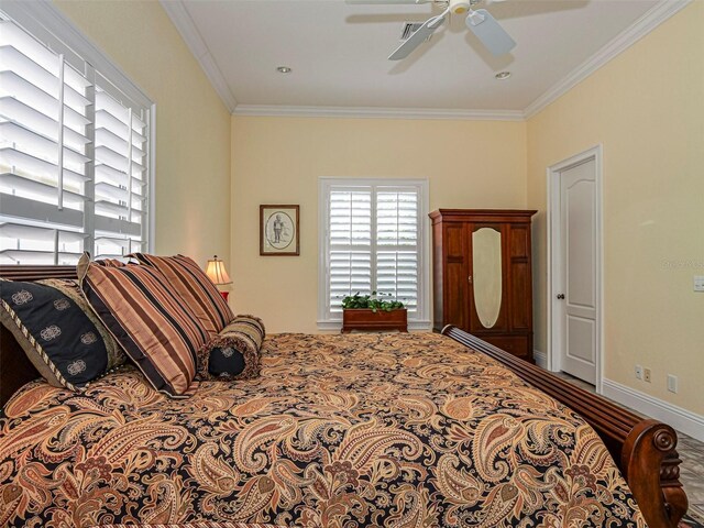 2266 12th St, Vero Beach, FL 32960 - bedroom featuring ceiling fan and crown molding
