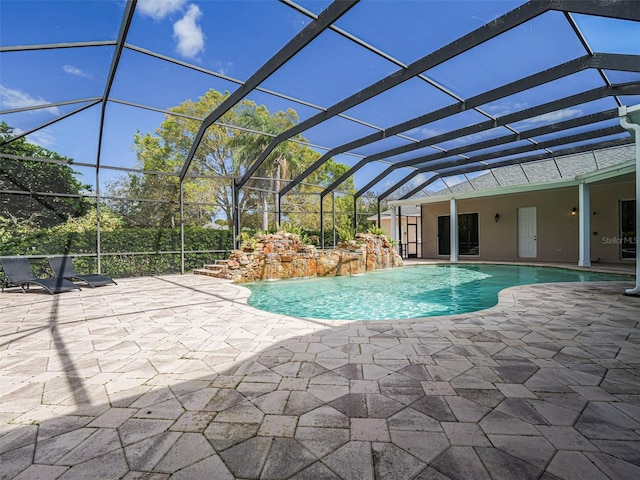 2266 12th St, Vero Beach, FL 32960 - pool with a patio area and glass enclosure