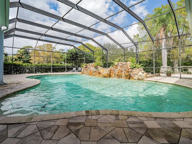 2266 12th St, Vero Beach, FL 32960 - outdoor pool with glass enclosure and a patio