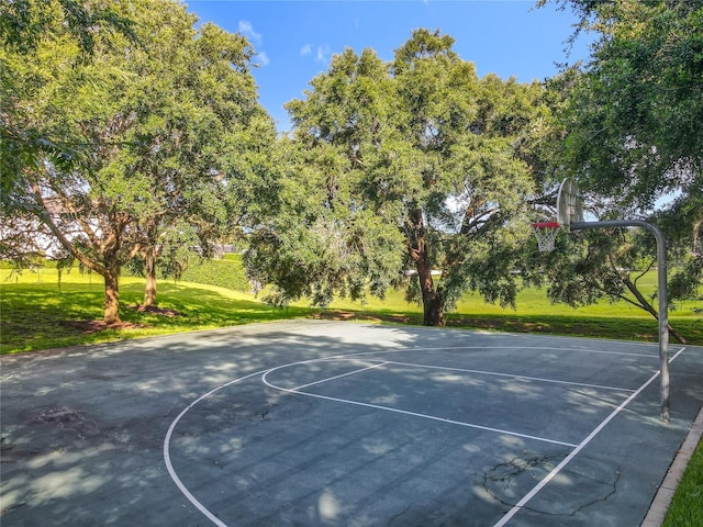 2983 Park Meadow Dr, Apopka, FL 32703 - view of sport court with community basketball court and a lawn
